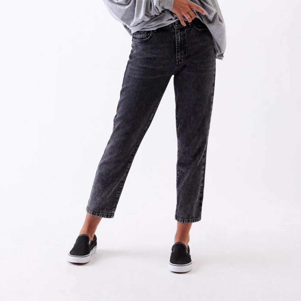*SIZE 22* pacsun mom jeans